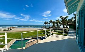 Casa Playa Infinita